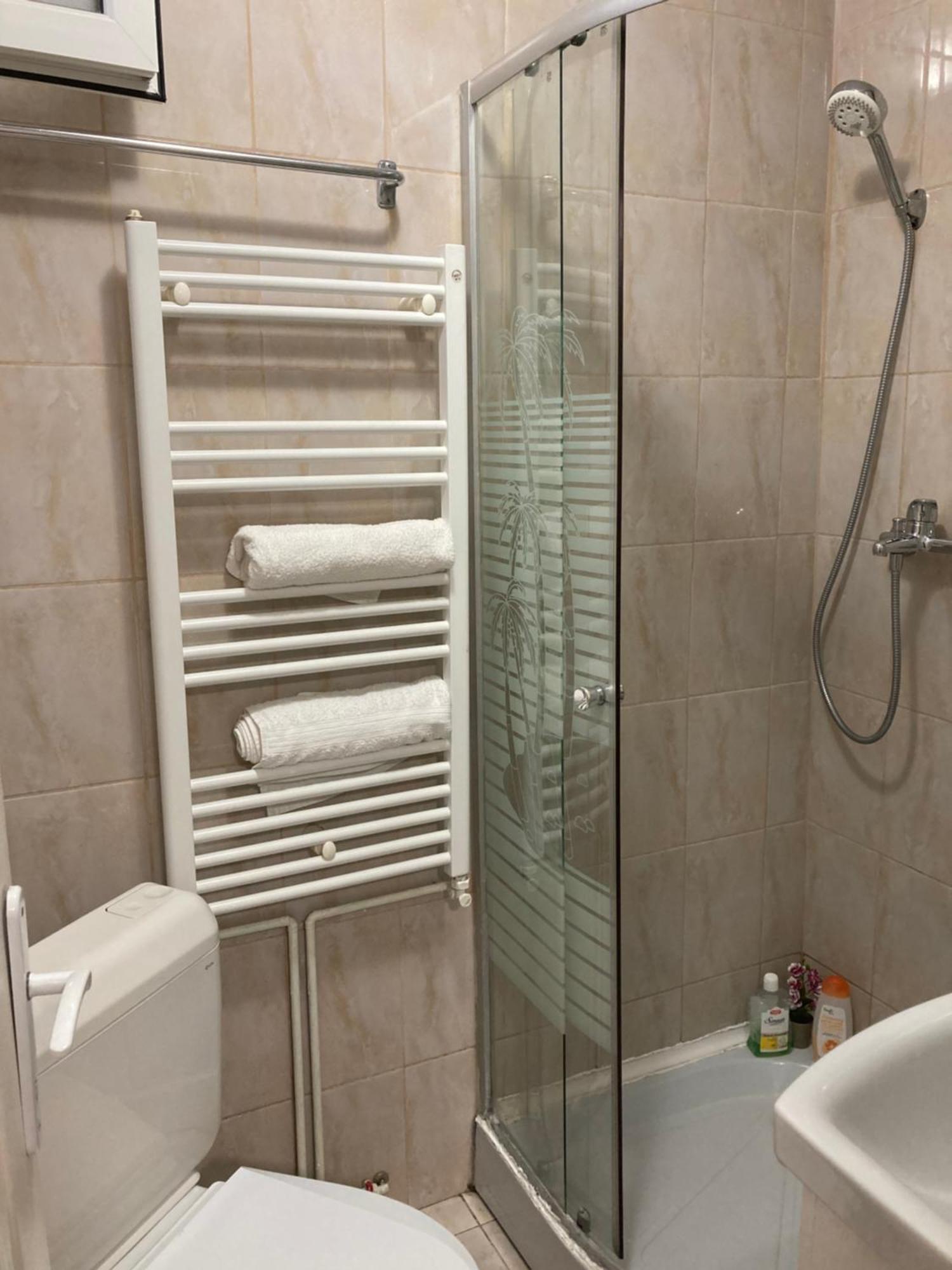 Appartement Cosy Hideaway à Braşov Extérieur photo